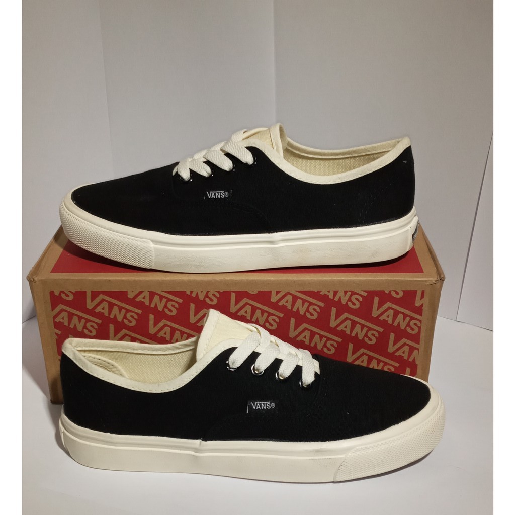 plain vans shoes