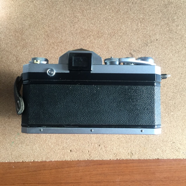 nikon f price