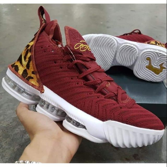 lebron 16 king red