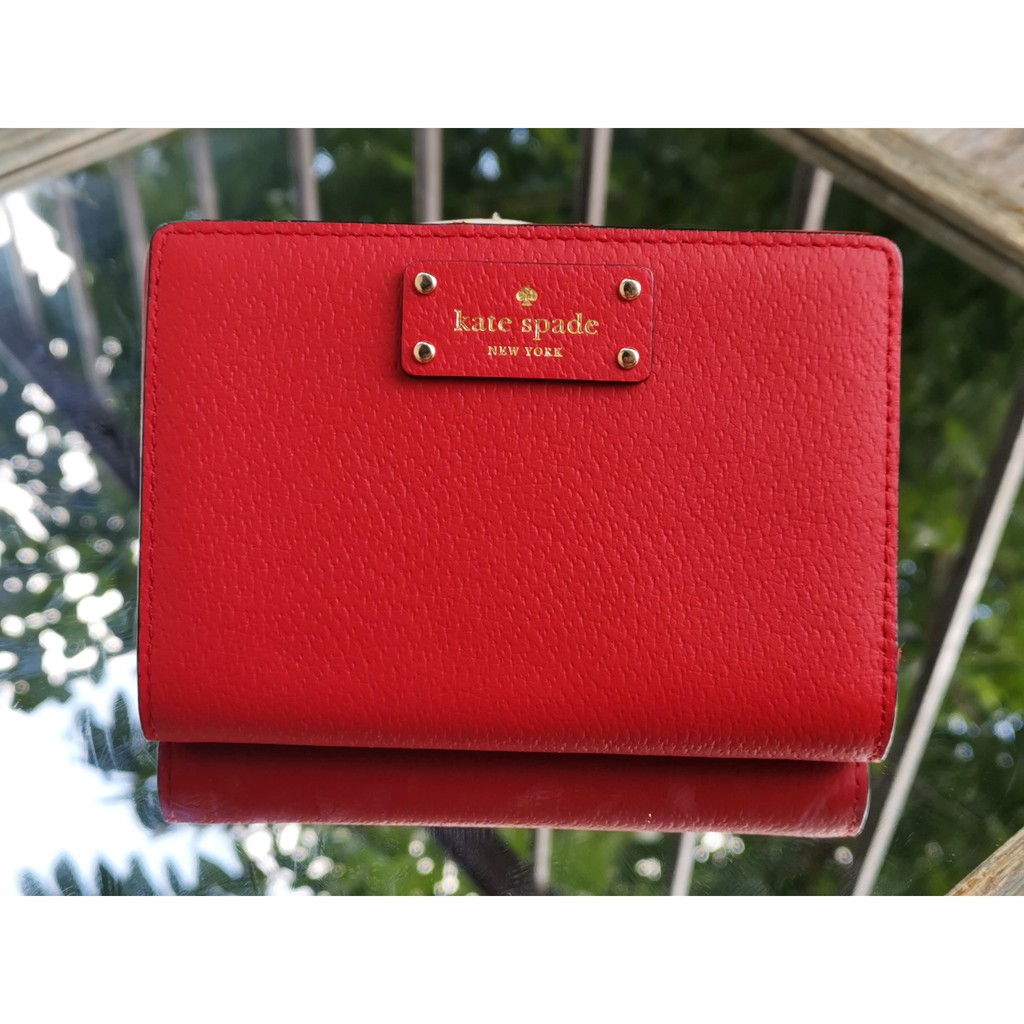 Kate Spade New York Tellie Grove Street Red Carpet Embossed Leather Wallet  | Shopee Philippines