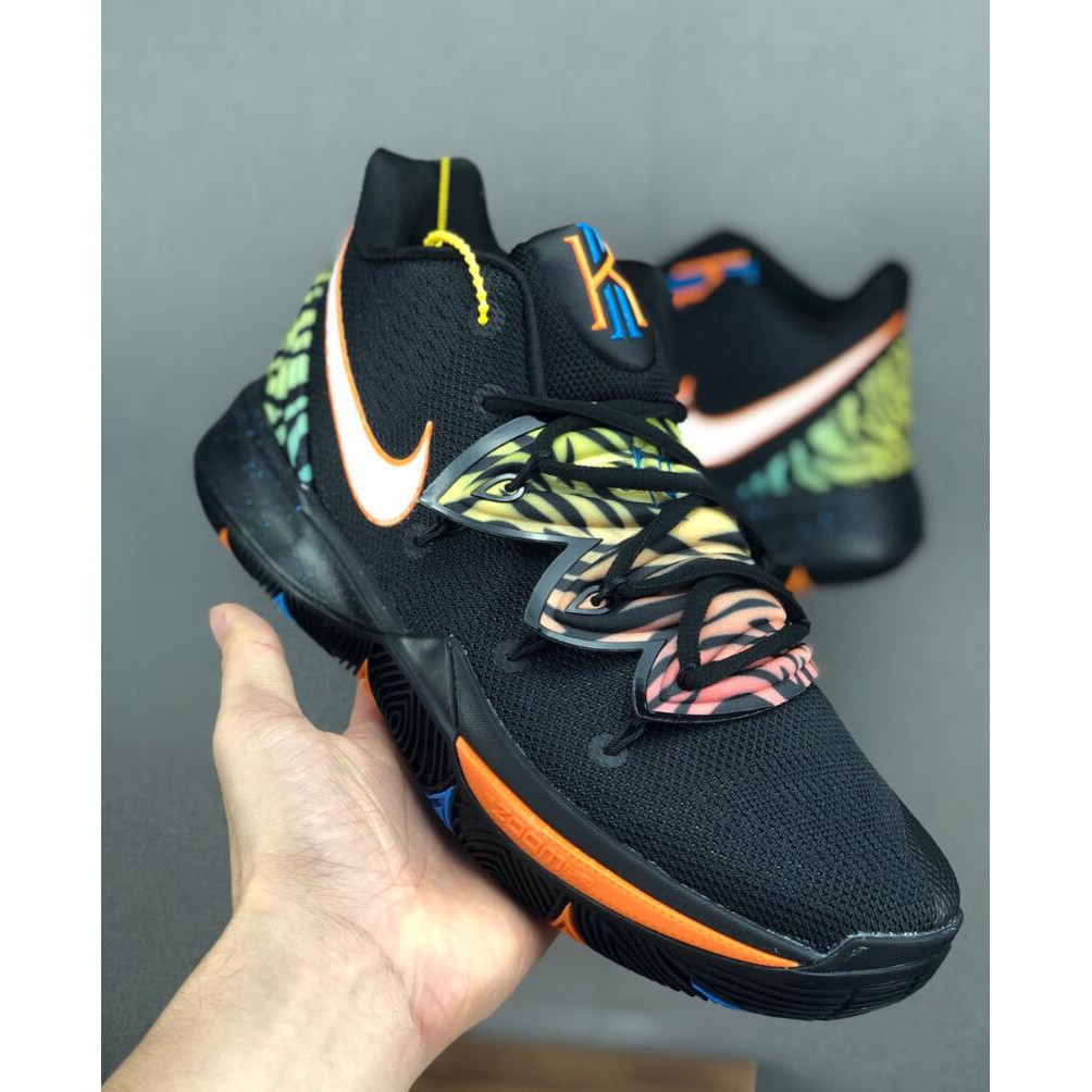 Size 11.5 US Nike Kyrie 5 BHM Tee Service