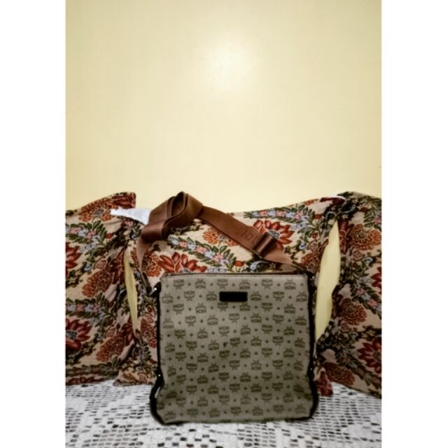 mcm garment bag