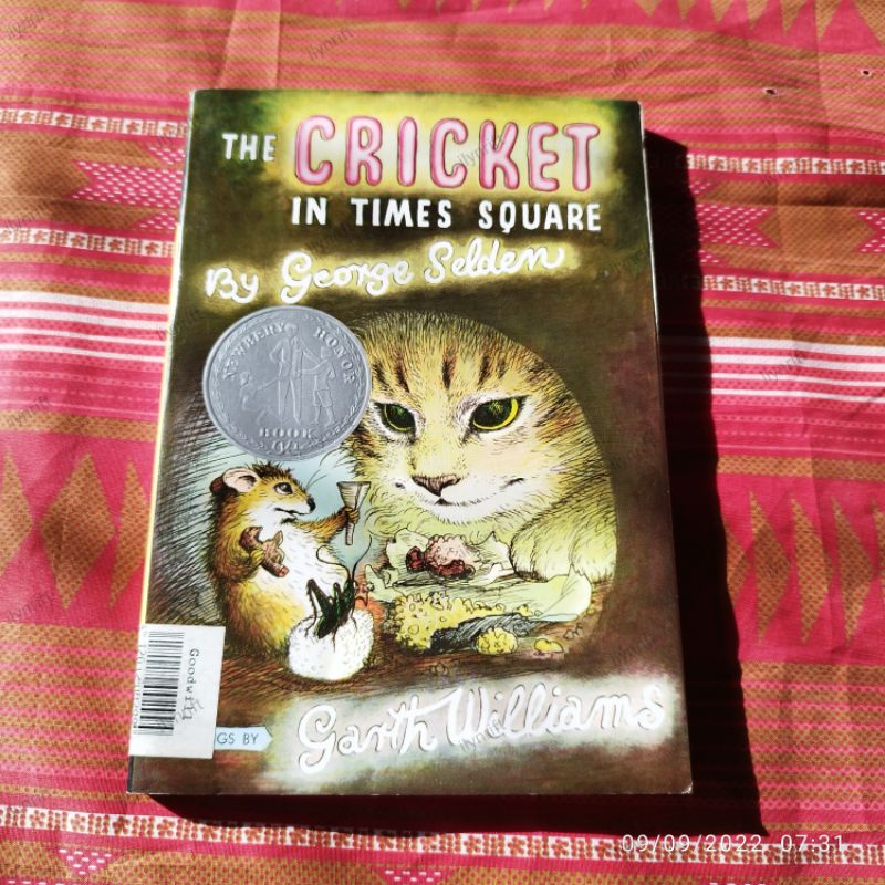 the cricket in times square (glossy cover) | Shopee Philippines