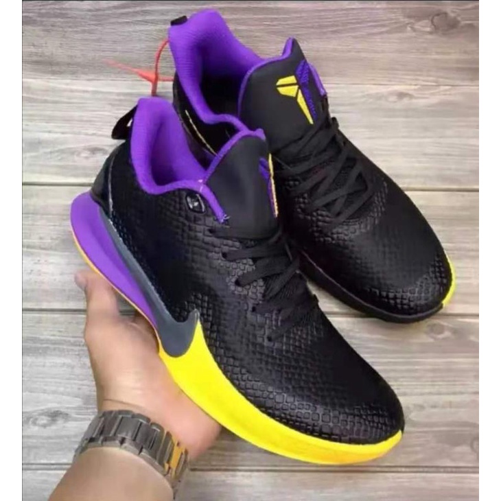 kobe shoes violet