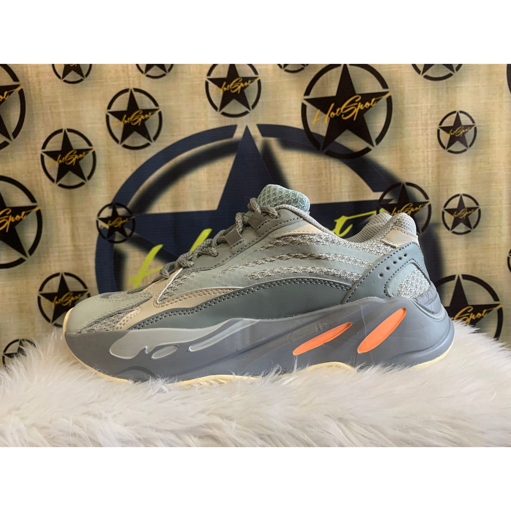 yeezy 700 shopee