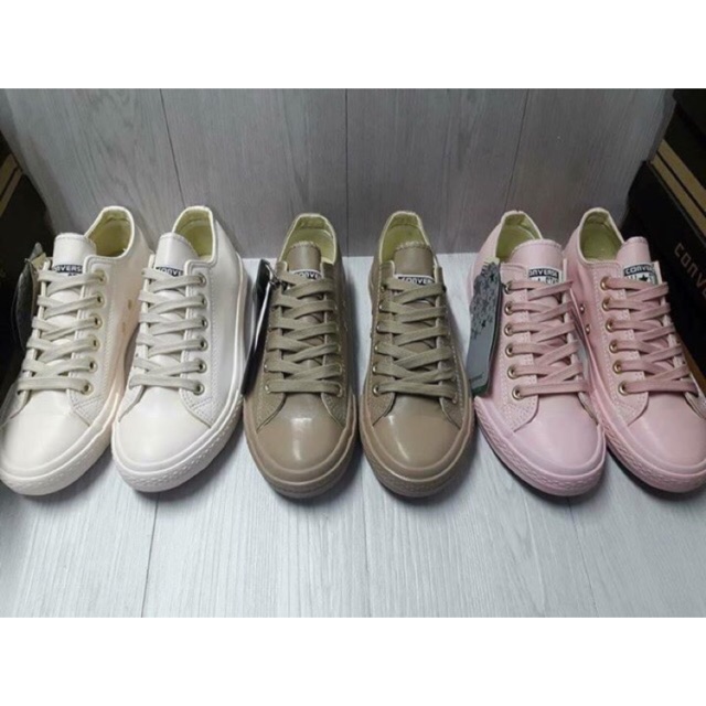 nude leather converse