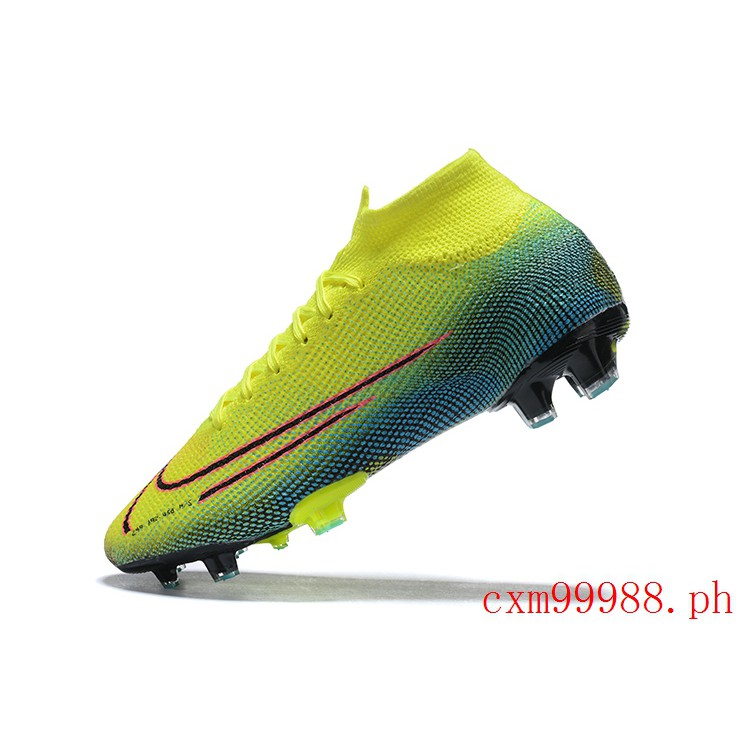 shopee soccer shoes