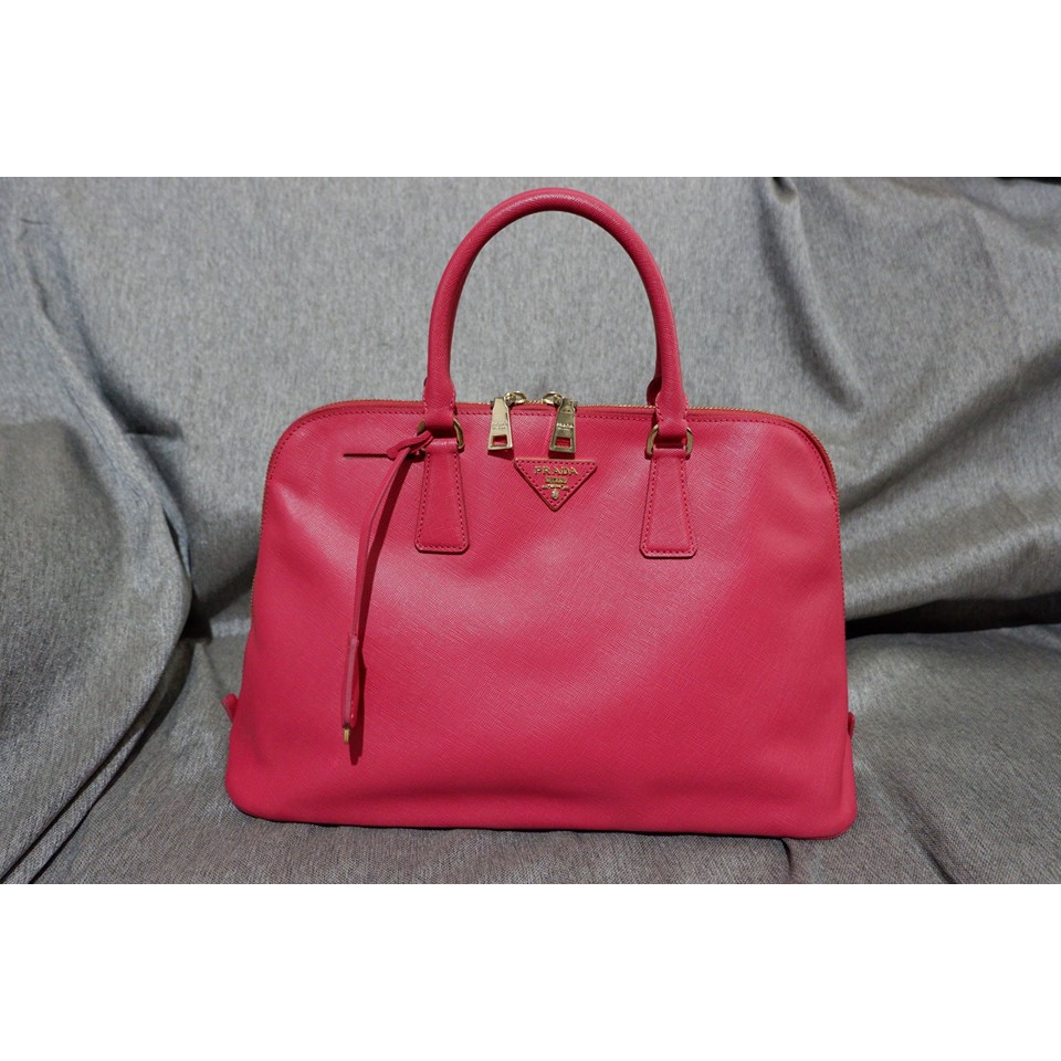 prada saffiano handbag