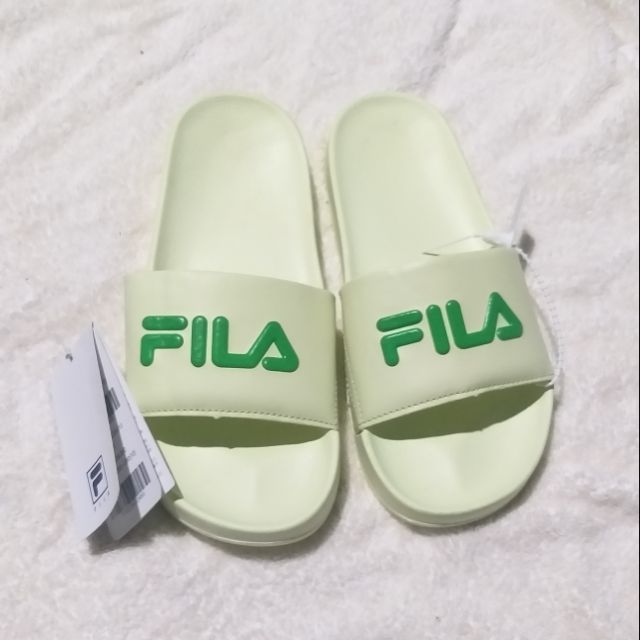 yellow fila slides