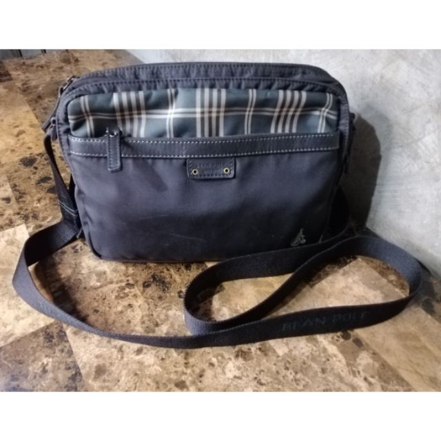 bean pole sling bag