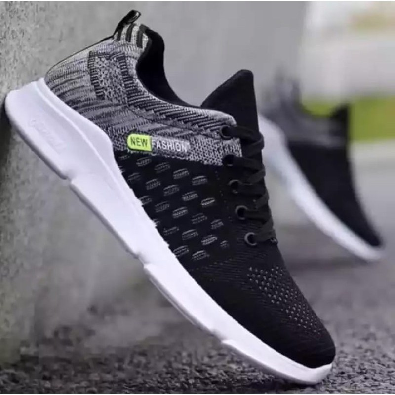 fashion sport sneakers