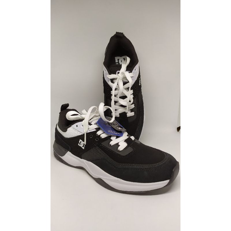 size mens trainers