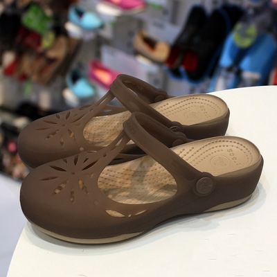 croc ladies sandals