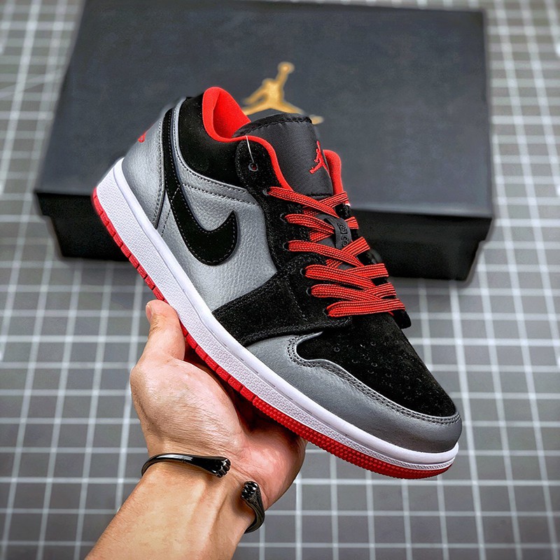jordan 1 low authentic
