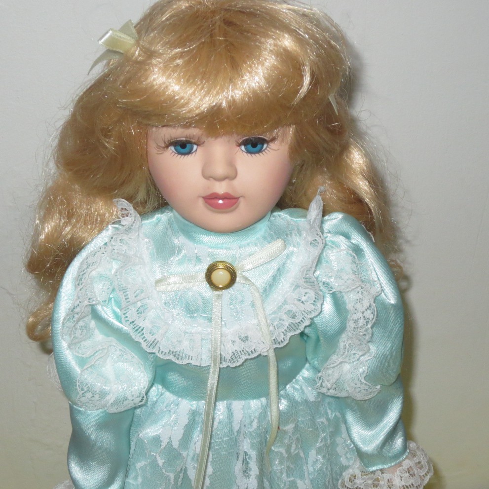 collectors choice classical doll