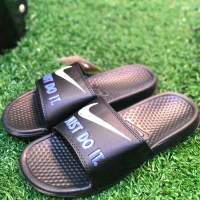 nike flip flops just do it