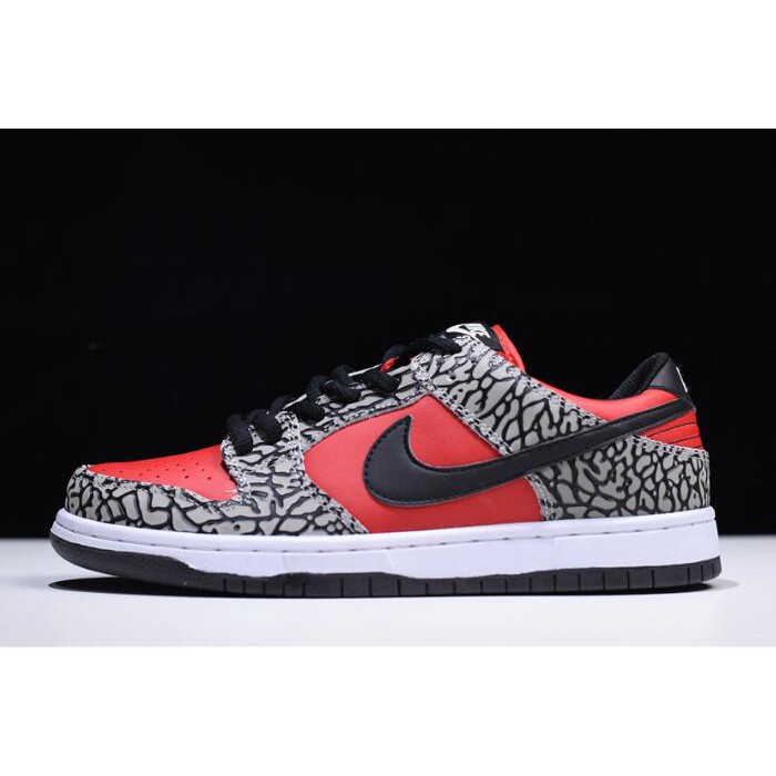 supreme dunk red