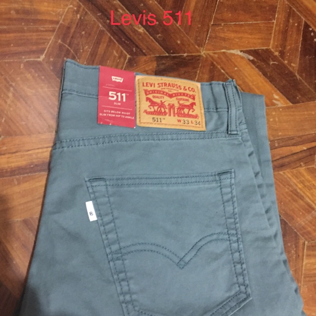 size 33 in levis