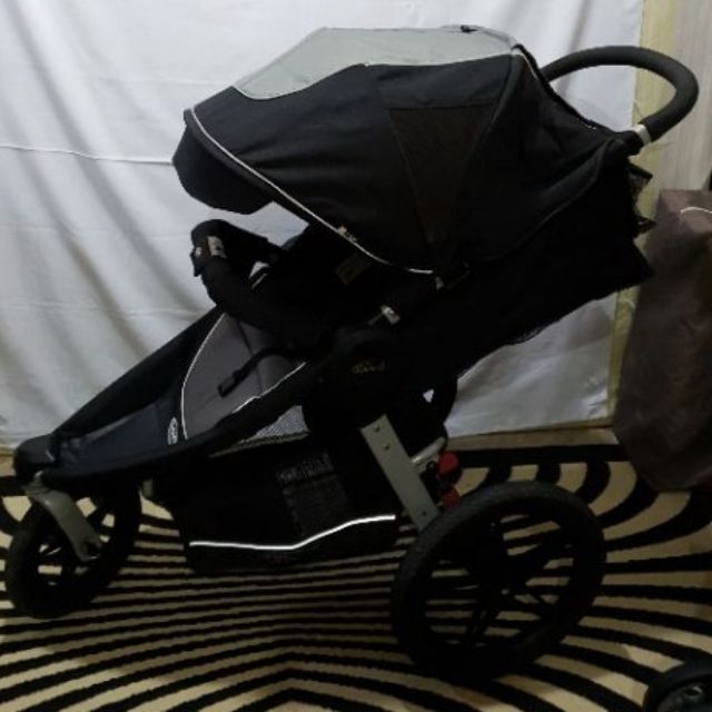 graco jogging stroller travel system