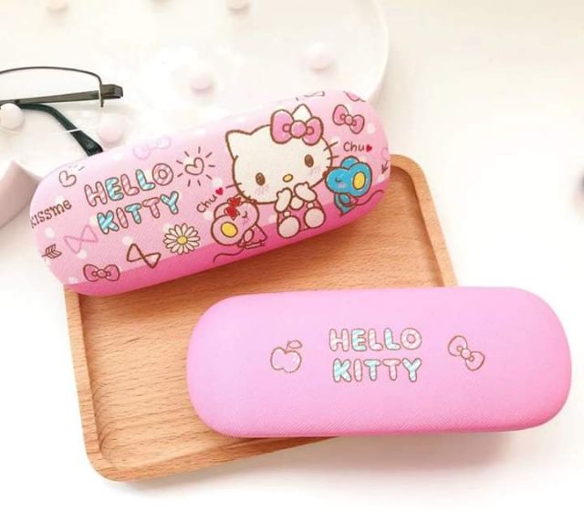 HELLO KITTY Eyeglass Carrying Case safety