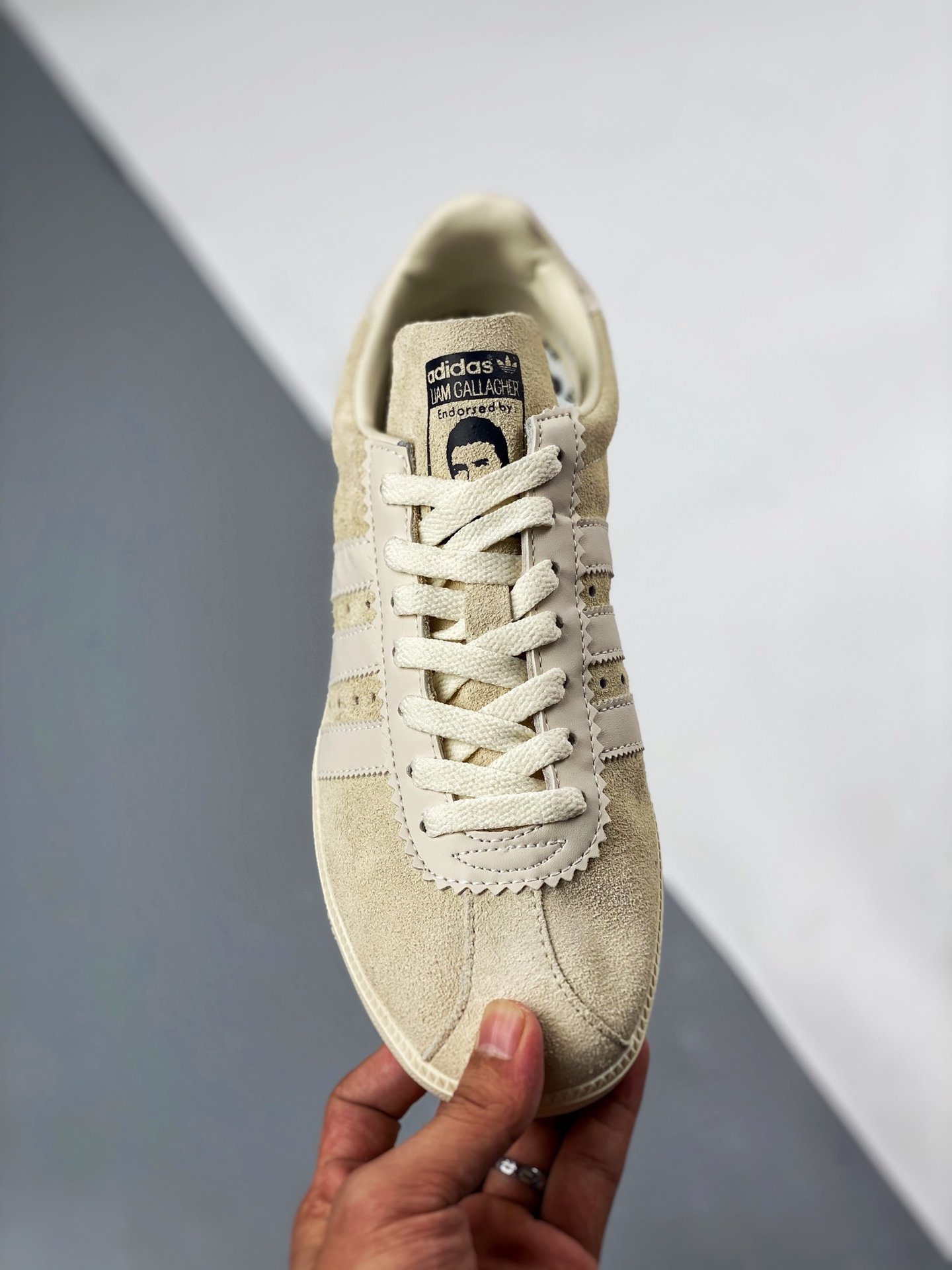 lg adidas spezial