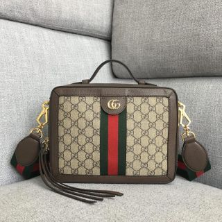 gucci supreme side bag