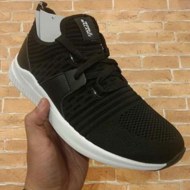 world balance couple shoes