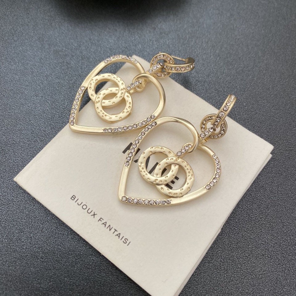 Chanel-Style Earrings Chanel-Style Love Heart Stud Earrings Sterling Silver  Stud Earrings Light Luxu | Shopee Philippines