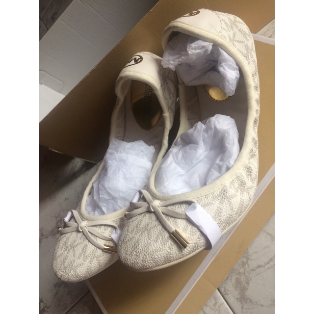 mk vanilla shoes