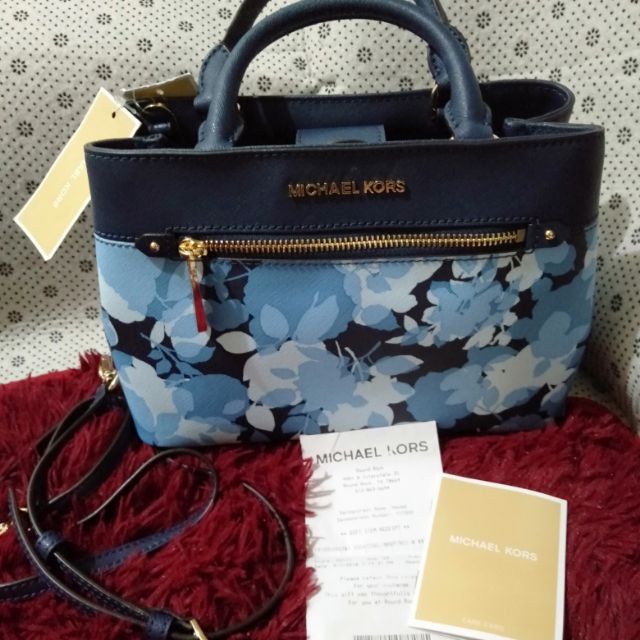 michael kors satchel navy