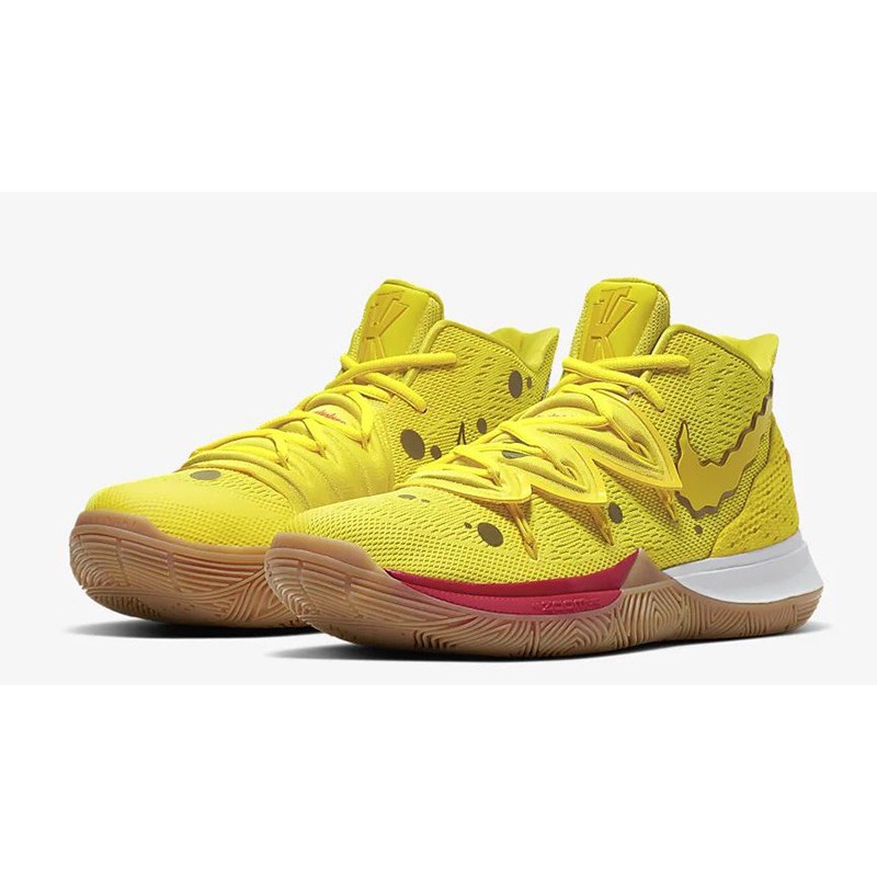 kyrie gym shoes