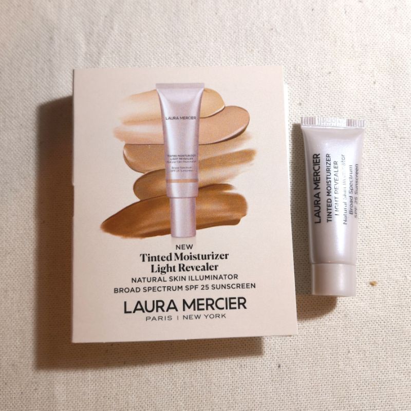 Laura Mercier Tinted Moisturizer Light Revealer Broad Spectrum SPF 25