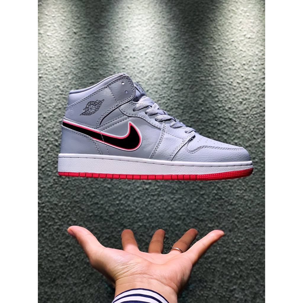 color changing jordan 1