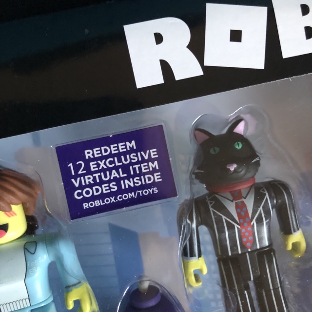 Authentic Roblox Celebrity Collections Series 1 Twelve Pack Shopee Philippines - 2 virtual codes toy cake topper new roblox action figure
