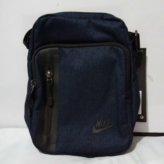 nike core sling bag