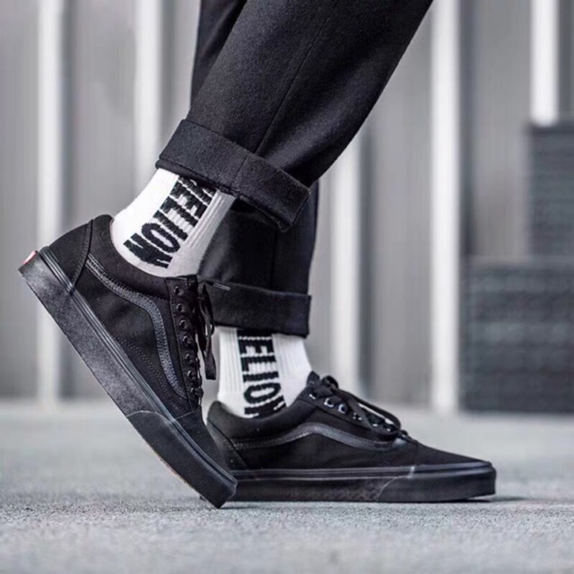 vans old skool triple black