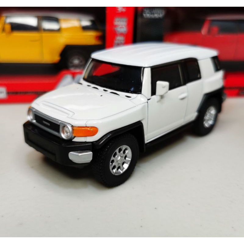 1/38 Toyota FJ Cruiser Diecast Scale 