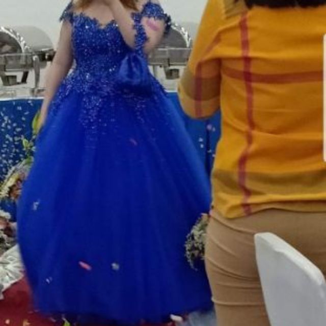 royal blue gown