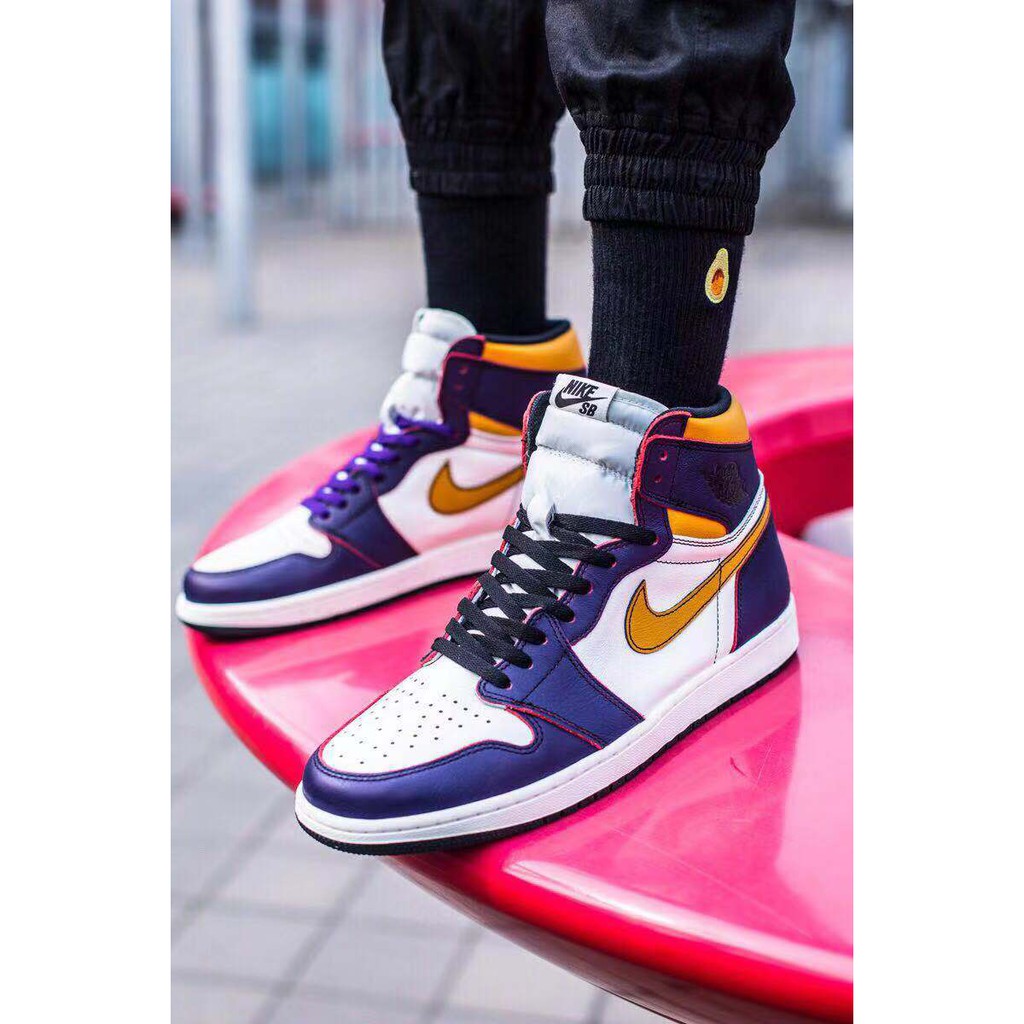 air jordan 1 scratch