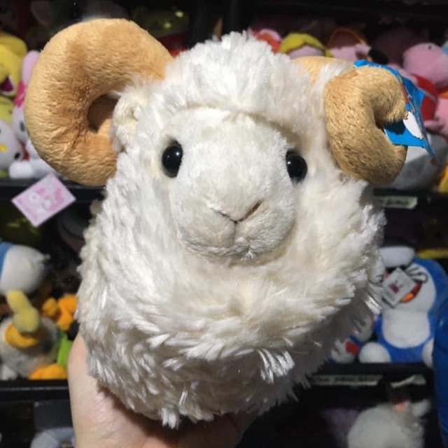 sheep plushie