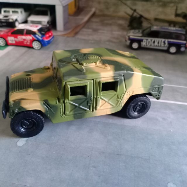 Maisto humvee hot sale