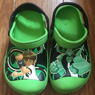 crocs ben 10