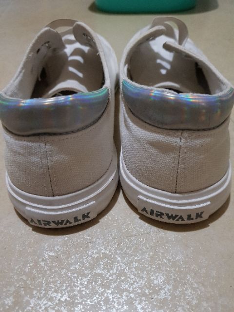 airwalk chucks