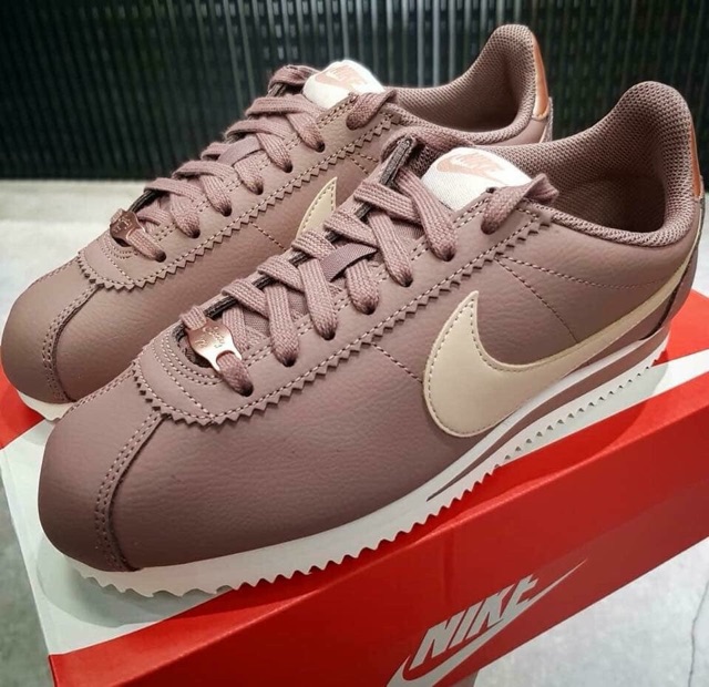 nike cortez mauve