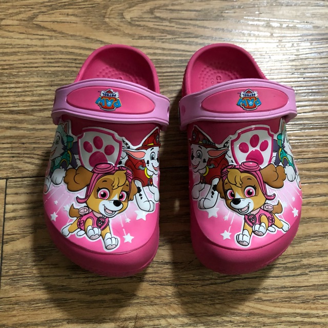 paw patrol crocs size 7