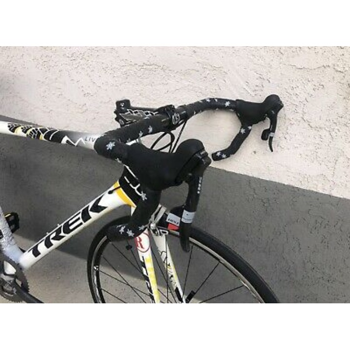 trek madone full carbon road bike