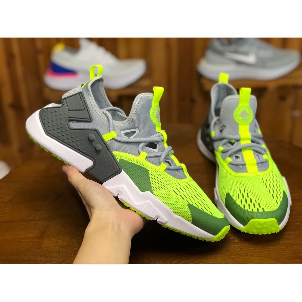 Kong]Nike NIKE AIR HUARACHE DRIFT gray green classic running shoes A01133  001 men's shoes | Shopee Philippines