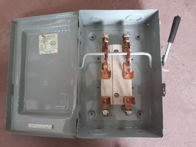 Fuse Box 60 Amperes Single Throw 2 Pole Fusible Alliedcor Enclosed Switch Shopee Philippines