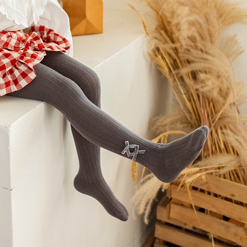 Pictures Of Girls Wearing Pantyhose