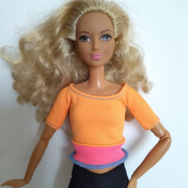 orange top made to move barbie